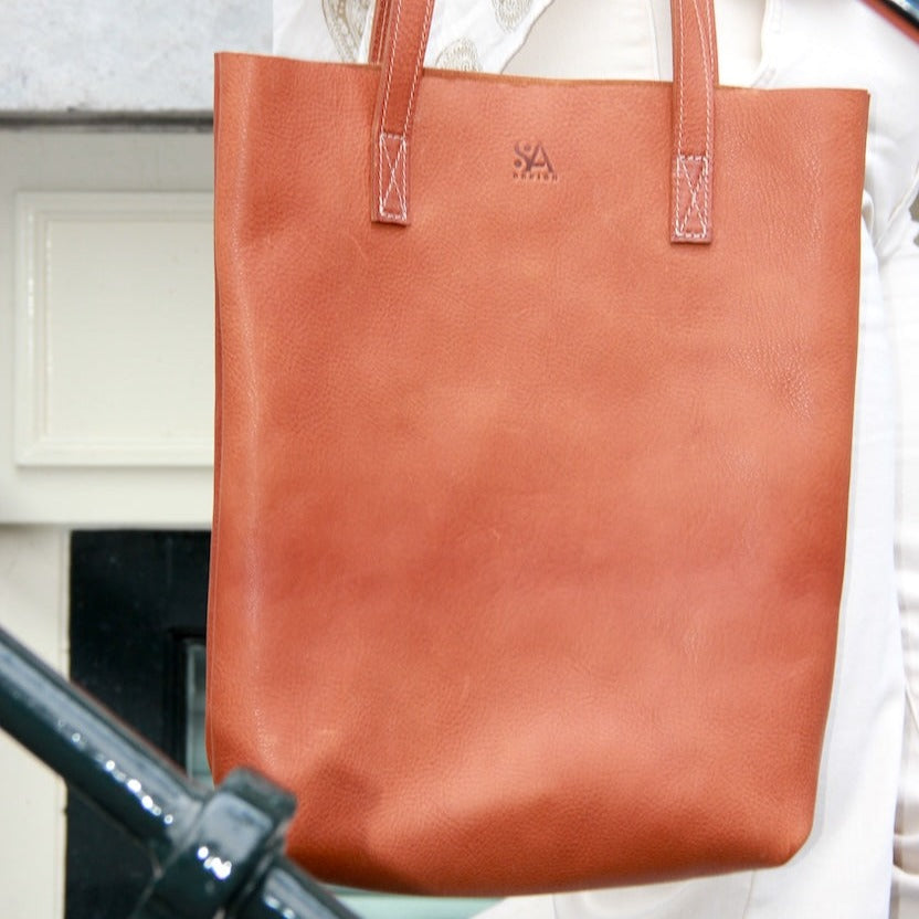 Handgemaakte leren tas uit Amsterdam collectie naturel