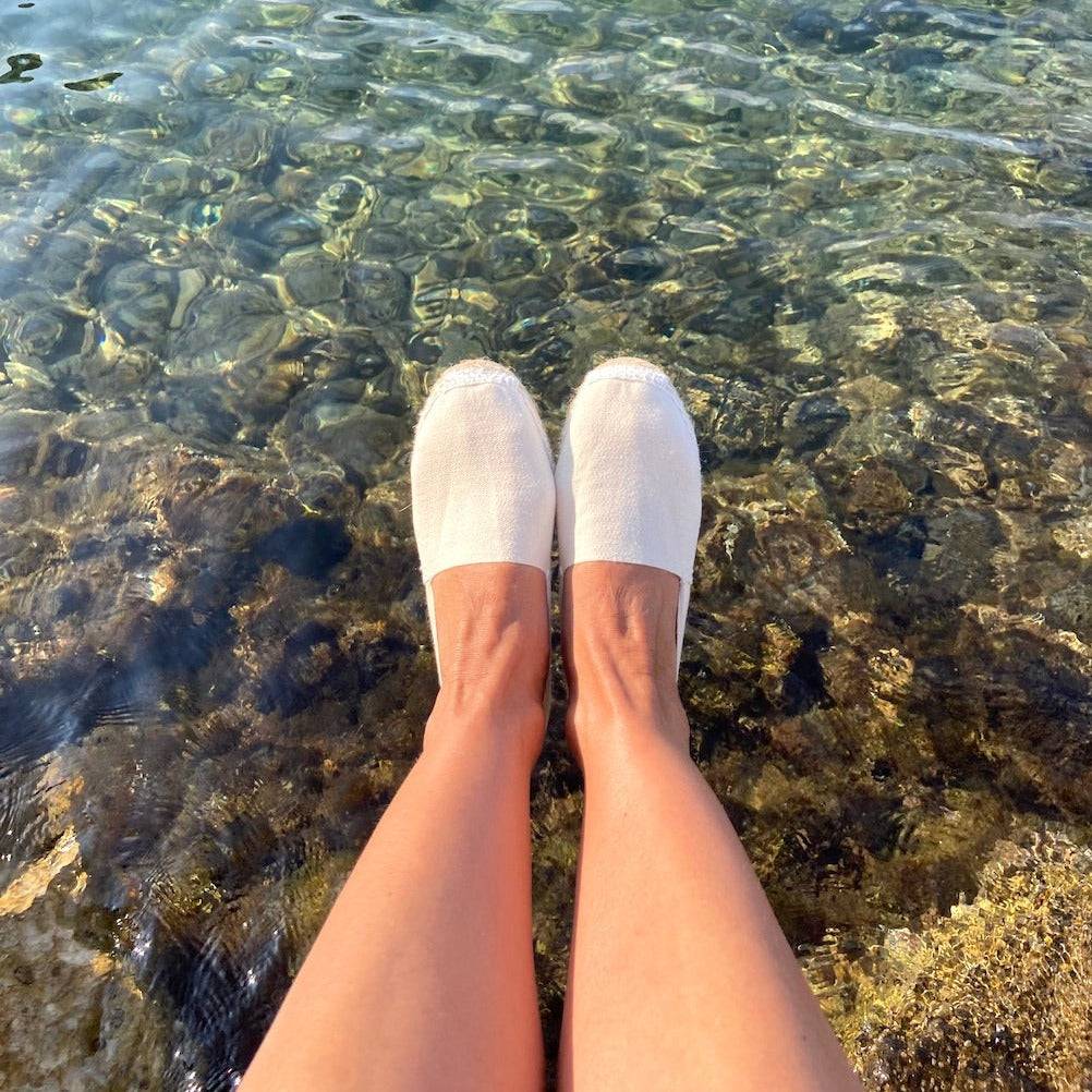 Handgemaakte Spaanse espadrille in ecru