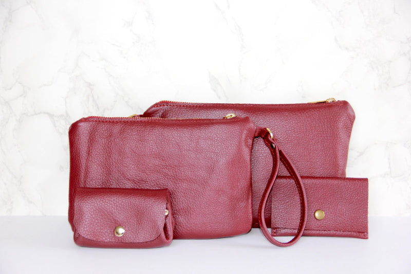 Collectie leren accessoires in bordeaux
