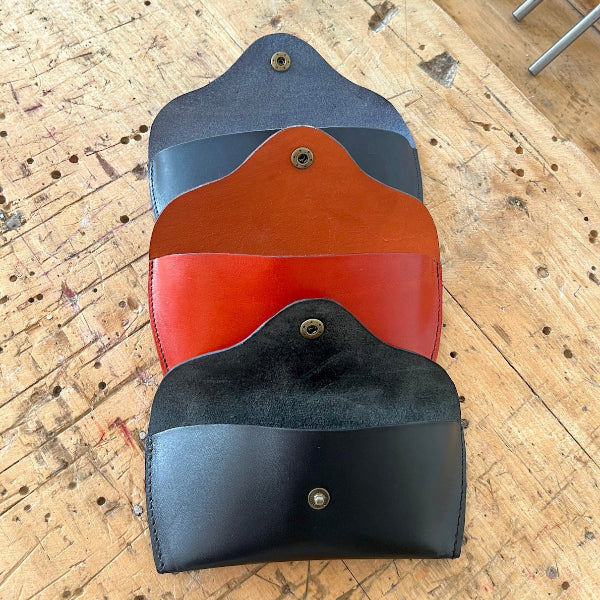 Collectie leren brillenkokers binnenzijde