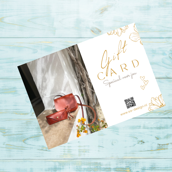 Giftcard voorzijde op houten achtergrond