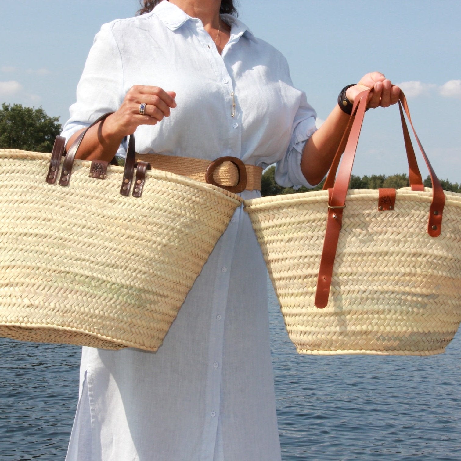 Groten en medium rieten strandtas