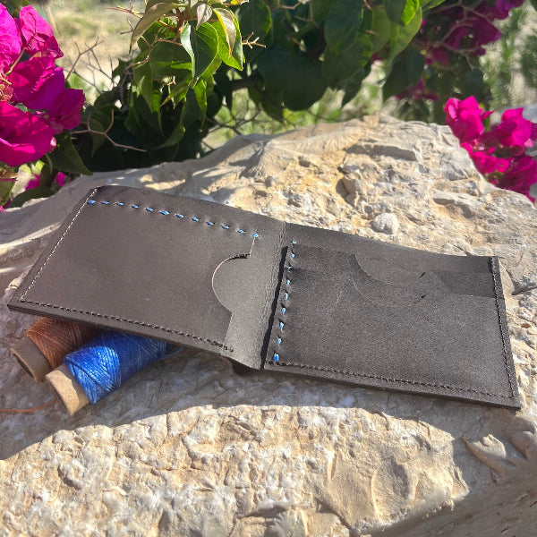 Portefeuille uit de workshop leren portemonnee maken bovenaanzicht