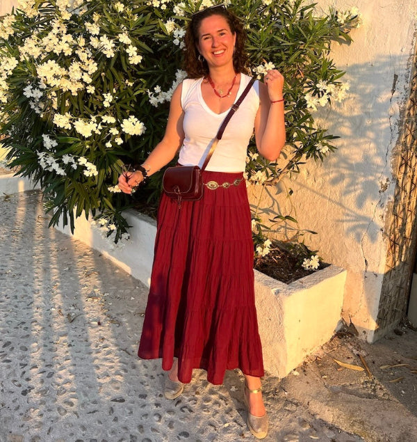 Sevilla met de leren crossbody tas uit de Sevilla collectie in bordeaux