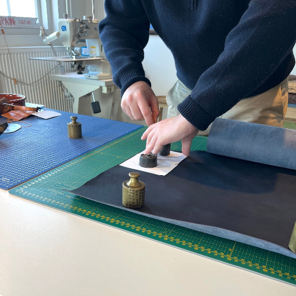 Patroon tekenen van leren sleutelhoes