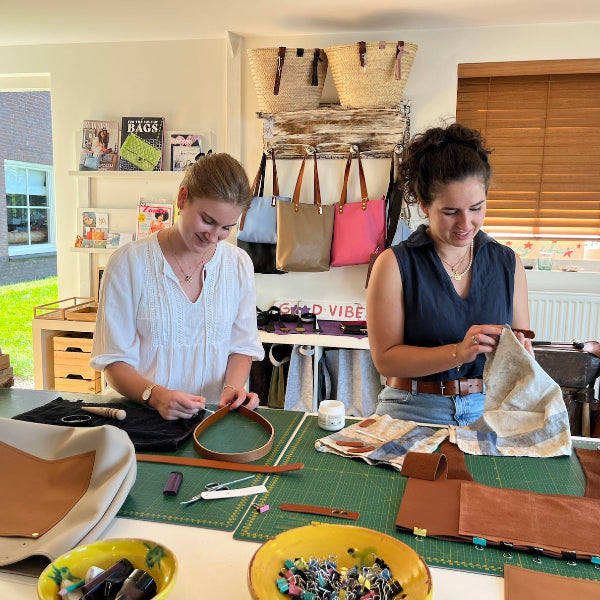 Voorbereiden van de leren straps